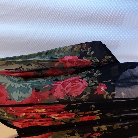 Anthropology One Fine Day Women's Sheer Jacket Top Black Floral Buttoned… - Picture 3 of 10